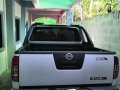 Selling White Nissan Navara 2011 Truck at 92000 in Mandaluyong-3