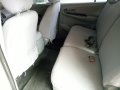 2007 Toyota Innova E automatic Diesel-9