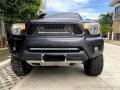 Toyota Tacoma 2013 4x4 mint condition -0