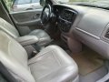 2004 Mazda Tribute 2.5 4cylinders-4