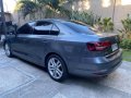 Volkswagen Jetta TDI 2018-4