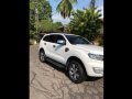 White Ford Everest 2018 SUV / MPV for sale in Olongapo City-9