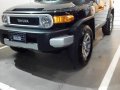 Selling Black Toyota Fj Cruiser 2015 -1