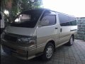 Selling Beige Toyota Hiace 1995 in Quezon City-4