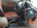 Toyota Innova G 2011-4