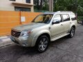 2012 Ford Everest (Limited) 4X2-0