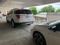 Sell White 2017 Ford Explorer in Manggahan-3