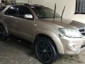 Toyota Fortuner G 2005-2