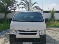 2016 Toyota Hiace Commuter 3.0 -2