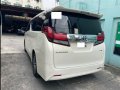 White Toyota Alphard 2016 for sale in San Antonio-0