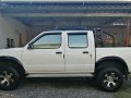 Nissan Frontier Navara 2001 -1