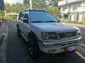 Nissan Frontier Navara 2001 -5