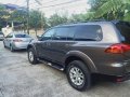 Selling Brown Mitsubishi Montero 2012 in Manila-8