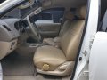 Toyota Fortuner 2008 G Diesel Automatic-4