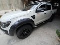 Selling White Ford Ranger in Parañaque-3