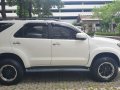 White Toyota Fortuner 2012 for sale in Manila-5