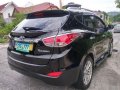 Black Hyundai Tucson 2011 for sale in Manila-7