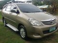 2011  Toyota Innova G -1