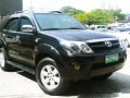 Black Toyota Fortuner 2005 for sale in Manila-7