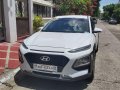 Selling White Hyundai KONA in Manila-0