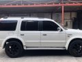White Ford Everest 2006 for sale in Quezon City-5