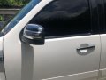 White Ford Everest for sale in Manila-4