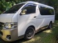 White Toyota Grandia for sale in Mandaluyong City-4