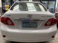 Selling Pearl White Toyota Corolla for sale in San Fernando-5