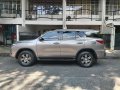 Selling Grey Toyota Fortuner 2017 in Manila-8