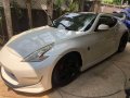 Selling White Nissan 370Z in Manila-4