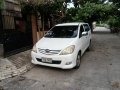Selling White Toyota Innova in Liloan-0