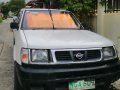 Nissan Frontier 99mdl 4x2  -0