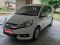 Selling White Honda Mobilio 2015 in Makati-1