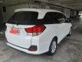 Selling White Honda Mobilio 2015 in Makati-0