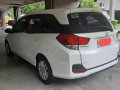 Selling White Honda Mobilio 2015 in Makati-2