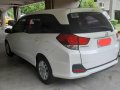 Selling White Honda Mobilio 2015 in Makati-3