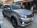 Grey Toyota Fortuner for sale in Mandaluyong City-7