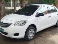 Selling White Toyota Vios in Manila-8