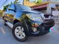 Sell Black Toyota Hilux in Parañaque-5