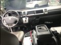 Selling White Toyota Hiace 2015 in Manila-4