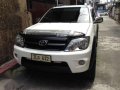 Selling White Toyota Fortuner 2007 in Manila-9