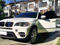 Selling White Bmw X5 2012 in Manila-0