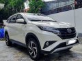 Selling White Toyota Rush in Lapu-Lapu-4