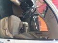 Sell White Hyundai Grand starex in Mandaue-3