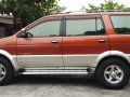 Orange Isuzu Crosswind for sale in Tarlac-1