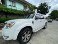 Silver Ford Everest 2013 for sale in Metro Manila-6