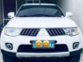 Pearl White Mitsubishi Montero sport for sale in Manila-8