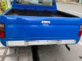 Sell Blue Toyota Hilux in Talavera-2