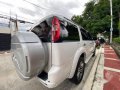 White Ford Everest for sale in Manila-2