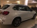 Selling White Bmw X5 in Quezon City-6